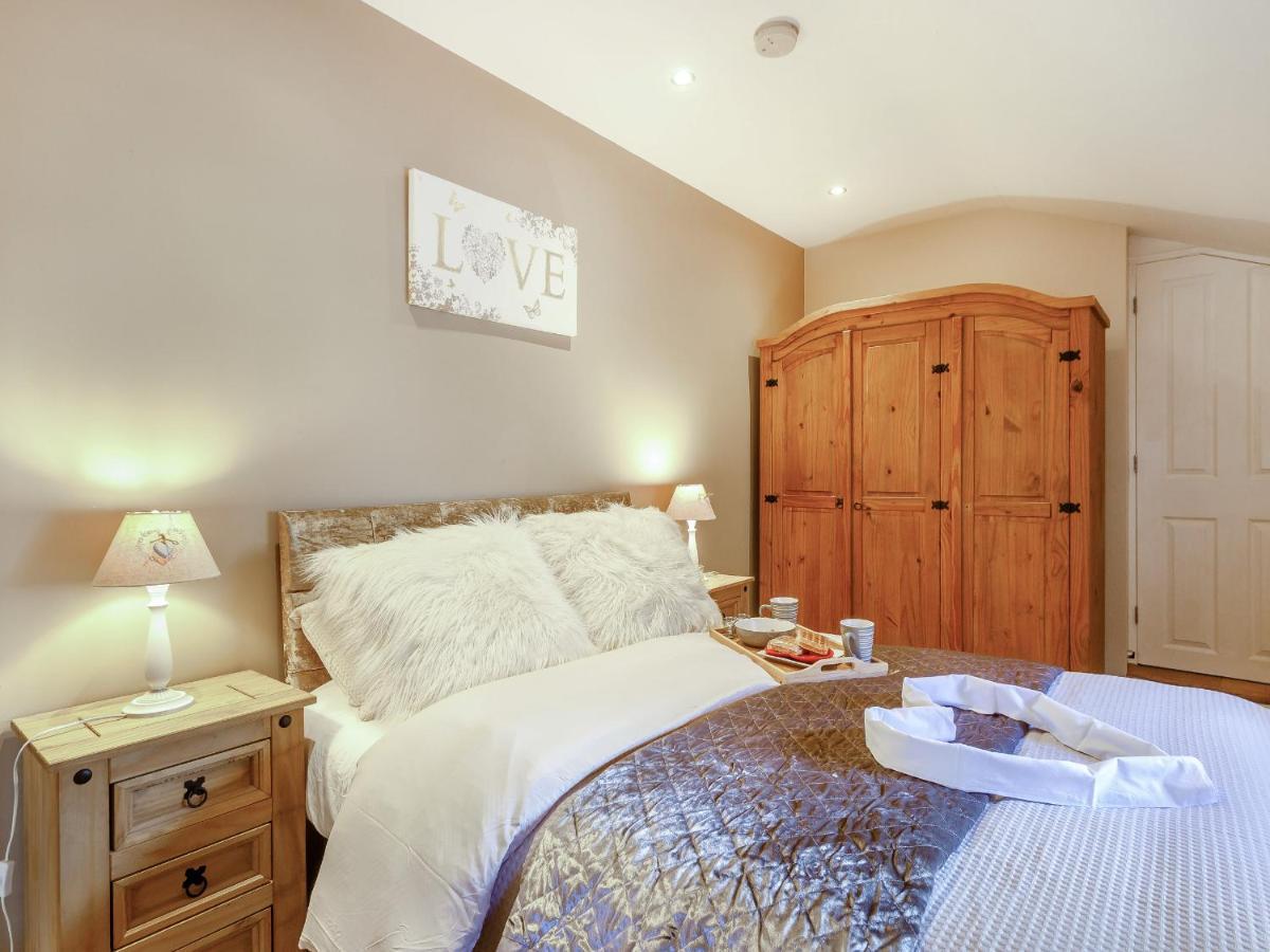 Caner Bach Lodge Bridgend  Eksteriør bilde